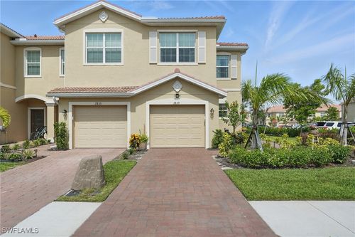 2839 Blossom Way, Naples, FL, 34120-5683 | Card Image