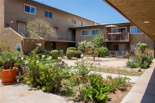 251-4727 W 147th St, Hawthorne, CA, 90250 | Card Image