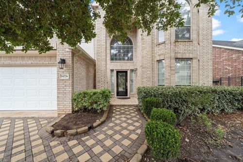14226 Ashmore Reef Ct, Sugar Land, TX, 77498-7598 | Card Image