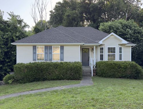 570 Somerset Ln, Clarksville, TN, 37042-6073 | Card Image