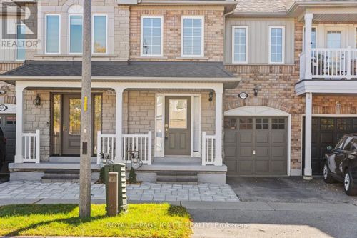 1523 Avonmore Square, Pickering (Town Centre), ON, L1V7H2 | Card Image
