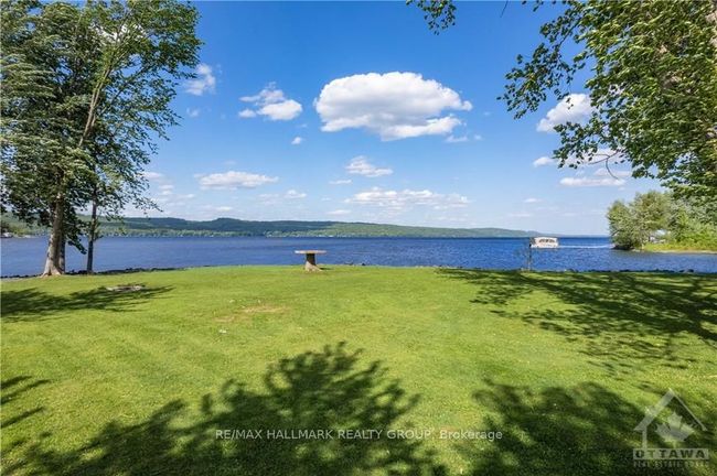 2570 Bay Rd, House other with 3 bedrooms, 2 bathrooms and 12 parking in L'orignal ON | Image 5