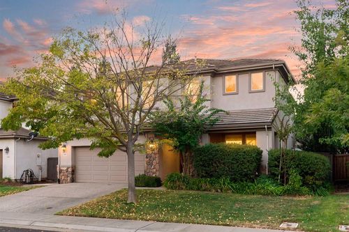 9788 Waterfowl Dr, Elk Grove, CA, 95757-8128 | Card Image