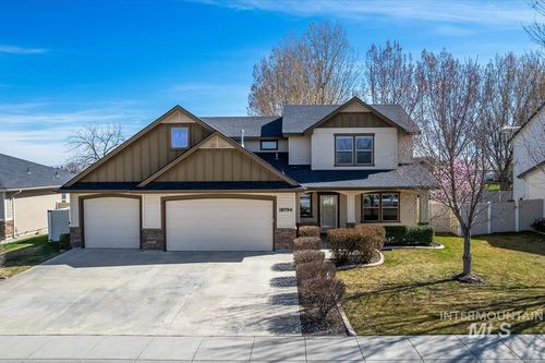 18794 Smiley Peak Ave, Nampa, ID, 83687-5152 | Card Image