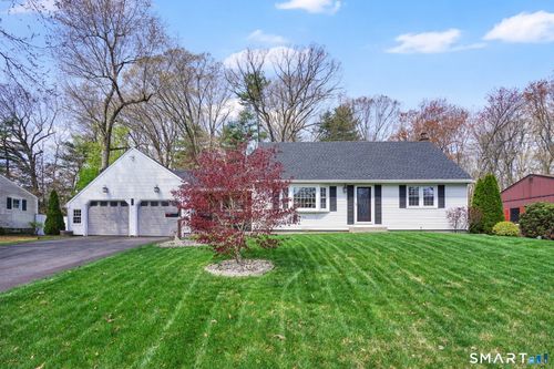 34 Wagon Rd, Enfield, CT, 06082-5637 | Card Image