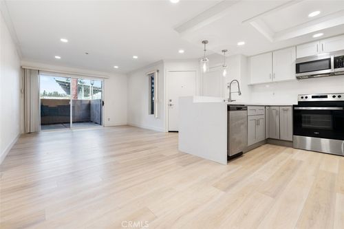 254-2800 Keller Ave, Santa Ana, CA, 92707-4914 | Card Image