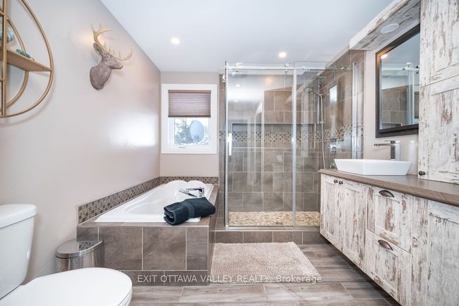 507 Edgewater Way, House other with 2 bedrooms, 2 bathrooms and 10 parking in Mackey ON | Image 25
