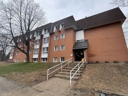 308-810 Kyle Crt, Brockville, ON, K6V6H6 | Card Image