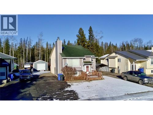 215 Peace River Cres, Tumbler Ridge, BC, V0C2W0 | Card Image