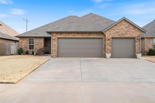 8116 Nw 158th St, Edmond, OK, 73013-5808 | Card Image