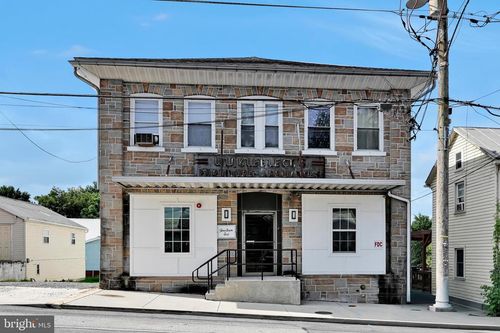 236 W Market St, JONESTOWN, PA, 17038-9523 | Card Image