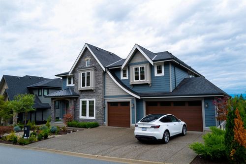 20-24455 61 Ave, Langley, BC, V2Y0R4 | Card Image