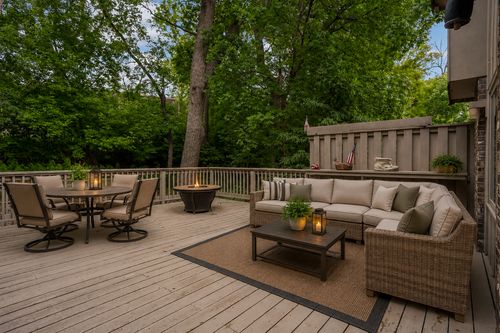 10250 Berkshire Rd, Bloomington, MN, 55437-2265 | Card Image