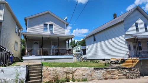 113 Hillside Ave, Edwardsville, PA, 18704-2316 | Card Image