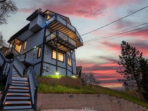 805 Delle Dr, Crestline, CA, 92325 | Card Image