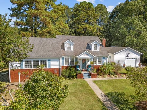 4613 Angier Ave, Durham, NC, 27703-5807 | Card Image