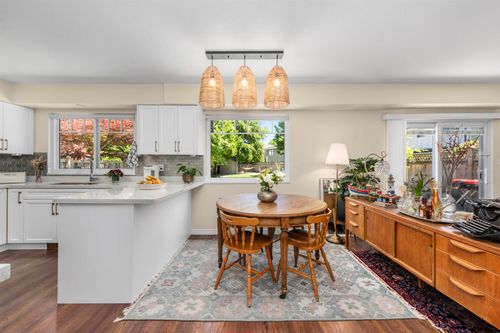 9611 Mcburney Dr, Richmond, BC, V6Y3C5 | Card Image
