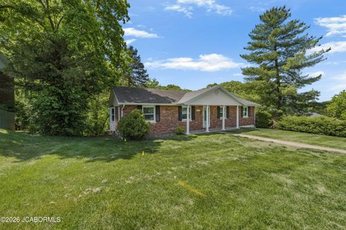 2426 Scenic Drive, Jefferson City, MO, 65101 | Card Image