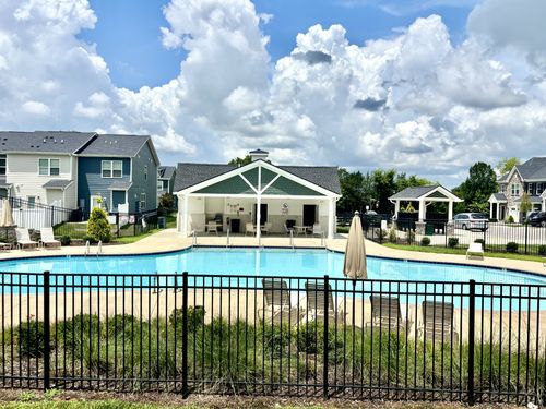 305 Victoria Dr, Lebanon, TN, 37090-2076 | Card Image