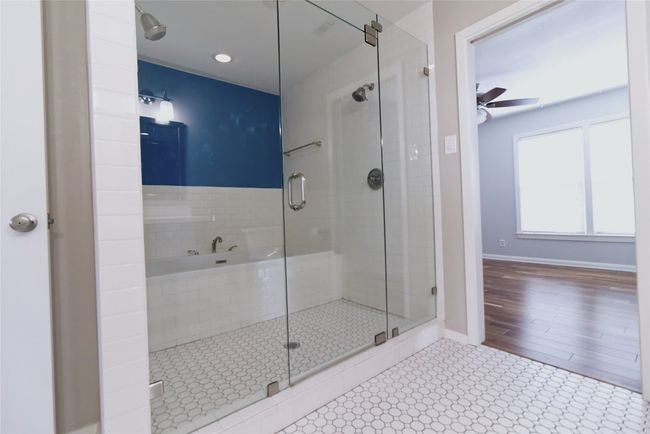 1302 Pasadena Dr, House other with 3 bedrooms, 2 bathrooms and 2 parking in Austin TX | Image 11