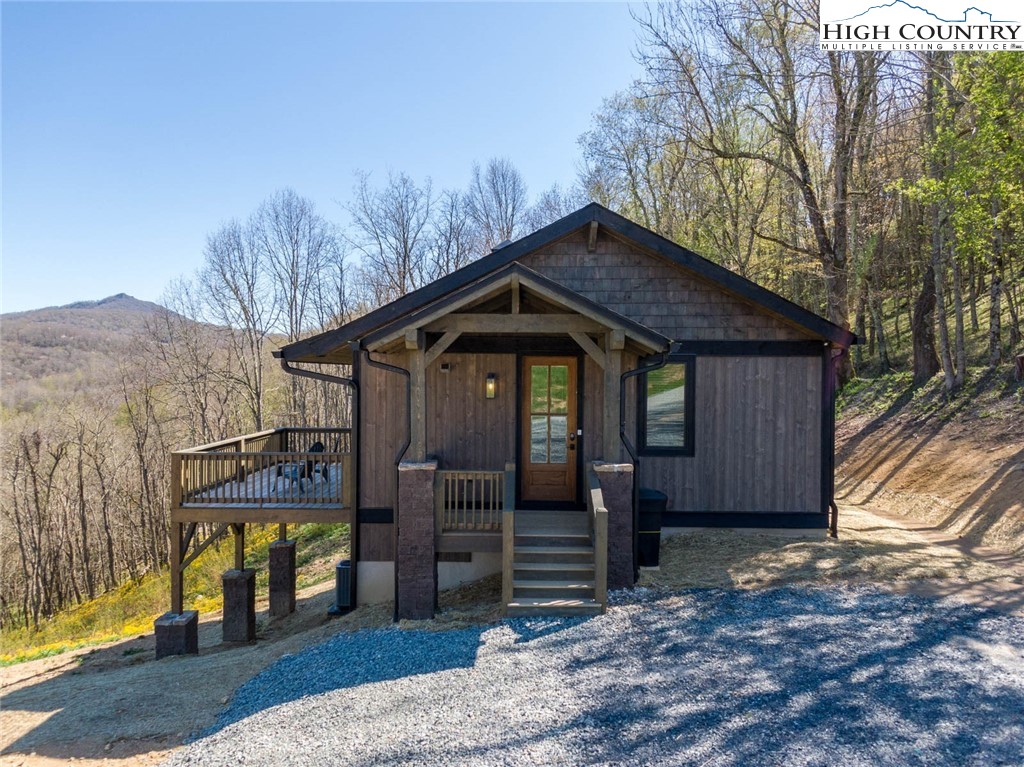 Banner Glade Trl, Banner Elk, NC 28604
