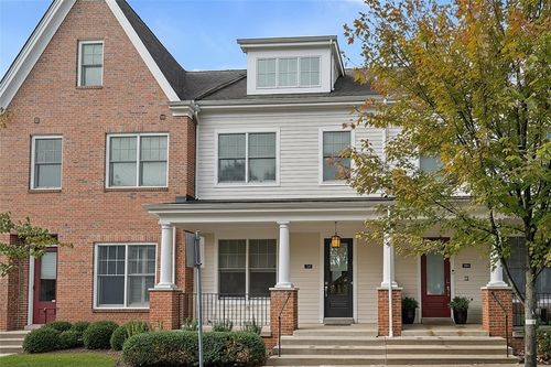 211 Mclean Pl, Pittsburgh, PA, 15217-4504 | Card Image