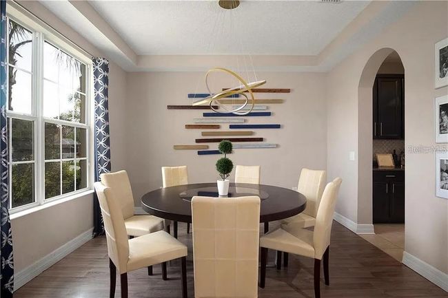 Formal Dining/sitting room | Image 8