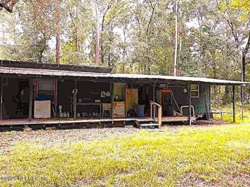 799 E Roberts Aman Rd, Perry, FL, 32347-7049 | Card Image