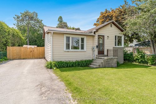 335 John St, Midland, ON, L4R2J6 | Card Image