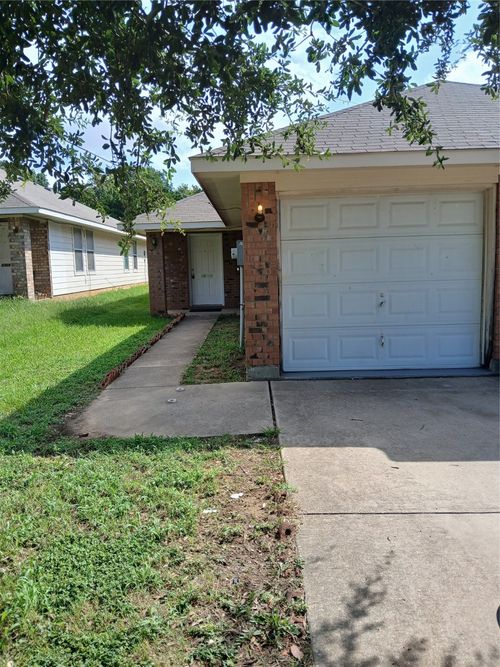 13655-13657 Biggs St, Dallas, TX, 75253-5012 | Card Image