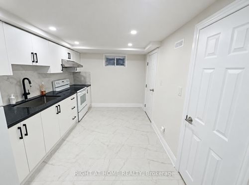 lower-59 Marblemount Cres, Scarborough, ON, M1T2H5 | Card Image