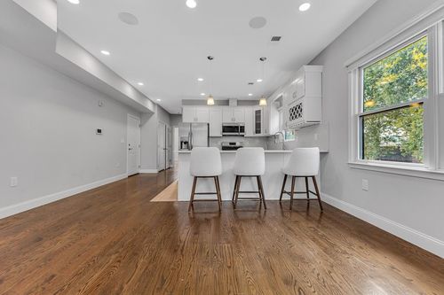 2-28 Giles Ave, Jersey City, NJ, 07306-6428 | Card Image