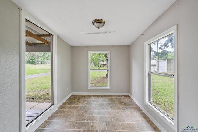 1621 &amp; 1627 Baseball Loop, House other with 5 bedrooms, 3 bathrooms and null parking in Diana TX | Image 34