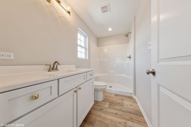 200 Crystal Ln, House other with 3 bedrooms, 3 bathrooms and 2 parking in Steger IL | Image 13