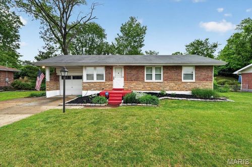 10312 Seaton Dr, Saint Louis, MO, 63137-2346 | Card Image