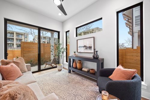 14-2707 Dulce Ln, Austin, TX, 78704-4490 | Card Image
