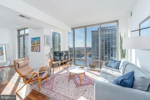 unit-2402-675 President St, BALTIMORE, MD, 21202-4577 | Card Image