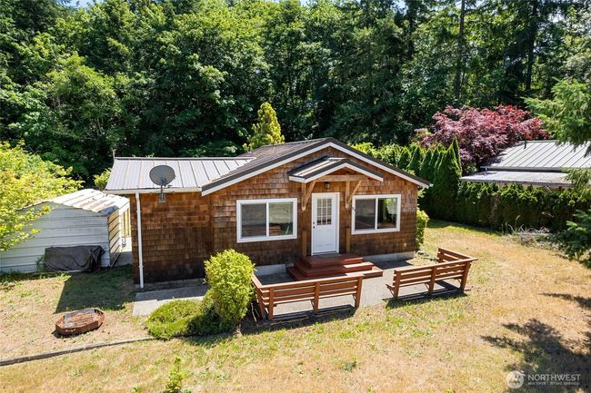 Cabin #2- 2 bdrm, 3/4 bath | Image 17