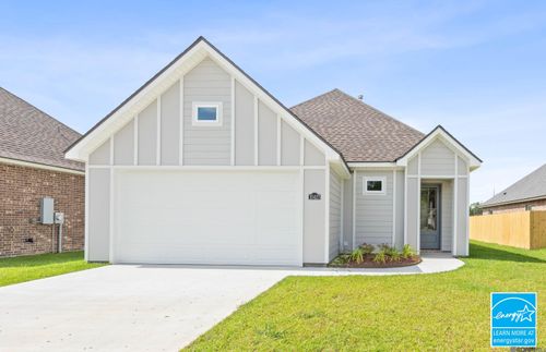 10427 Highland Lakes Dr, Denham Springs, LA, 70726-1864 | Card Image