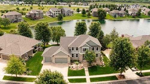 3942 Autumn Lake Ct Sw, Rochester, MN, 55902-4405 | Card Image