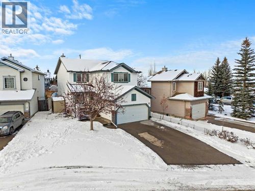 8 Chapalina Cres Se, Calgary, AB, T2X3R3 | Card Image