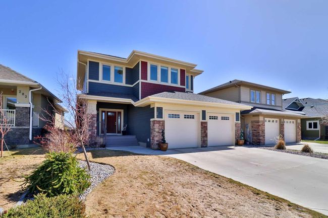 278 Sixmile Ridge S, Home with 5 bedrooms, 3 bathrooms and 4 parking in Lethbridge AB | Image 2