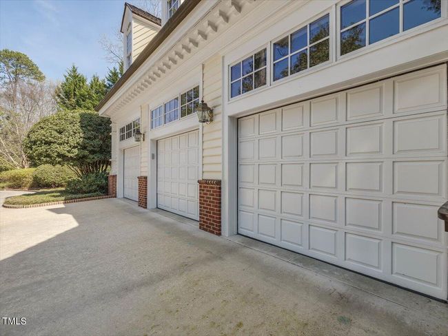 101-Garages | Image 67