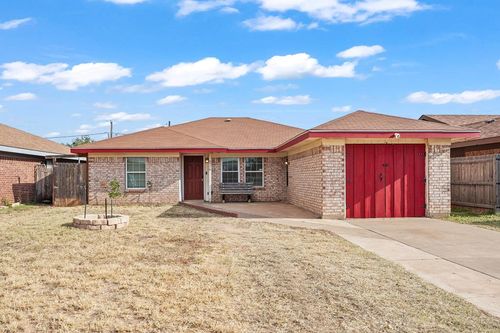 4729 Country Club Dr, Midland, TX, 79703-4515 | Card Image