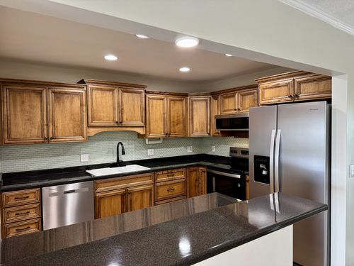 1505-200 Sanders Ferry Rd, Hendersonville, TN, 37075-5072 | Card Image