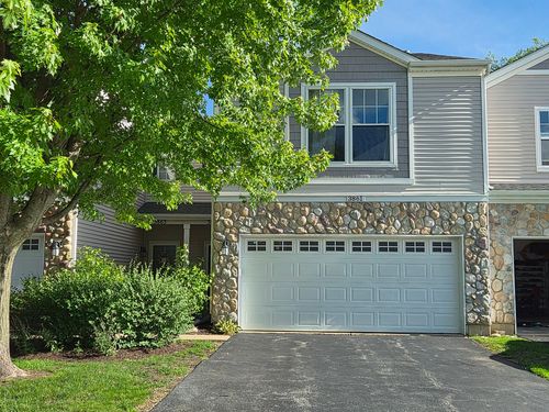 3861 Slate Rd, Aurora, IL, 60504-5385 | Card Image