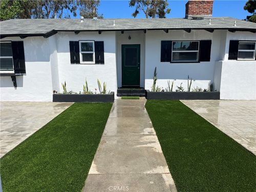 c-5061 Warner Ave, Huntington Beach, CA, 92649-6034 | Card Image
