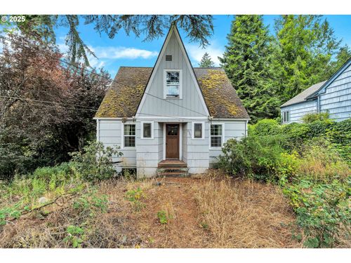 2307 W Castleman St, LONGVIEW, WA, 98632-4612 | Card Image