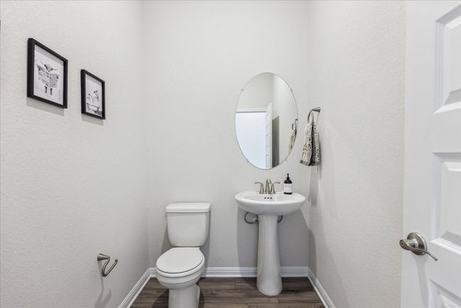Powder Room | Image 16