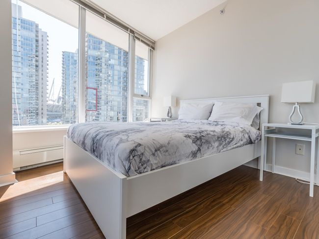 1607 - 188 Keefer Place, Condo with 2 bedrooms, 2 bathrooms and 1 parking in Vancouver BC | Image 14
